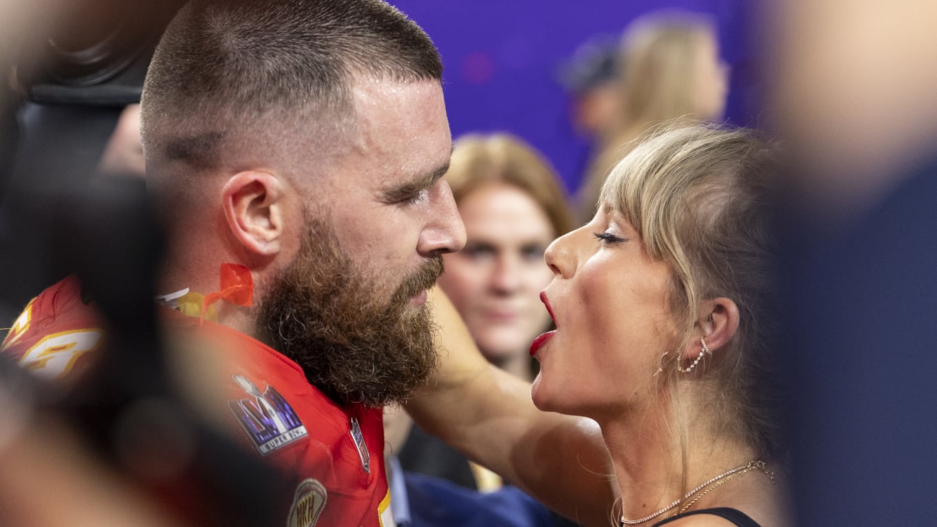 Taylor Swift and Travis Kelce